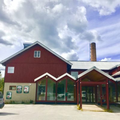 Vekstra Os Regnskap AS søker medarbeider