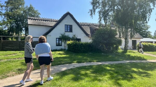 Det er deilig å være regnskapsfører i Danmark, Rabarbragården økologisk landbruk